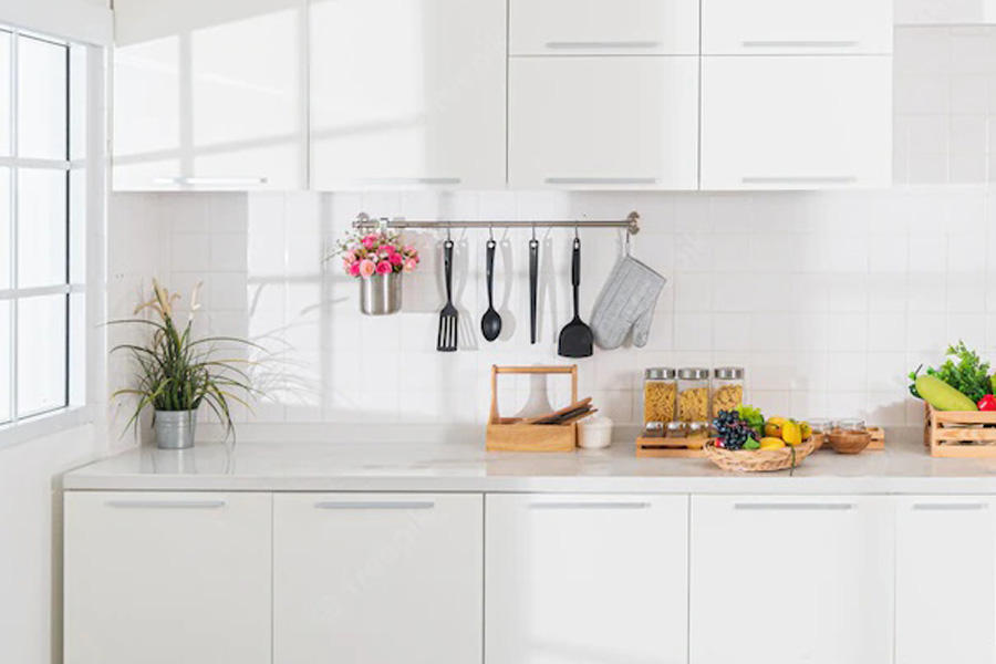 Gantungan Kayu Peralatan Dapur