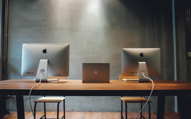 desain Kantor Minimalis Industrial Style