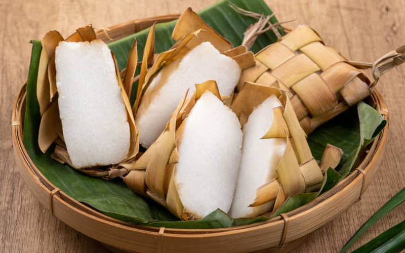 ketupat Makanan Bulan Ramadhan