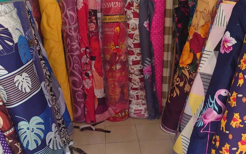 Pilih Bahan Sprei yang Lembut dan Tidak Panas