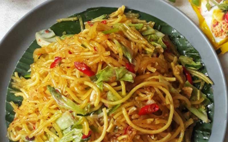 mie glosor Makanan Bulan Ramadhan