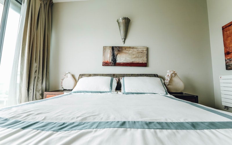 sage warna cat kamar tidur romantis