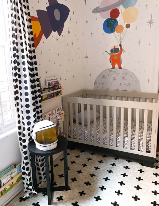 Kamar Astronot Minimalis