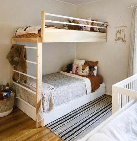 Kamar Coklat Minimalis