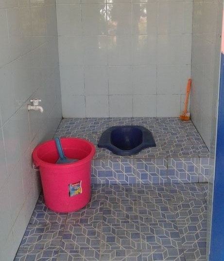 WC Minimalis Sederhana