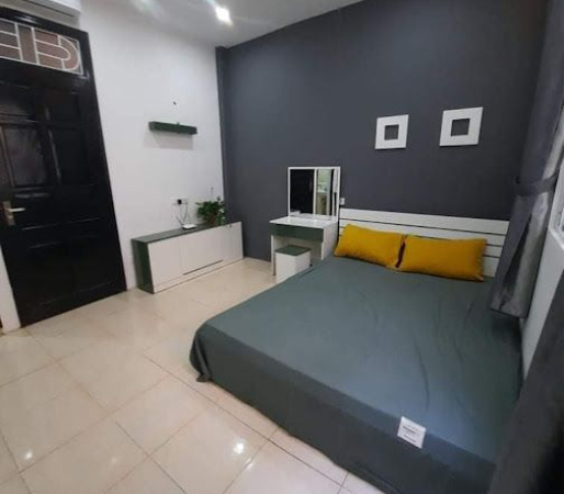 Kamar Warna Gelap