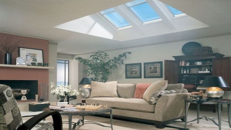 Desain Ruang Tamu Minimalis Ruangan dengan Sunroof