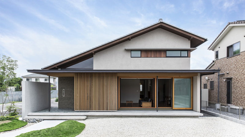 Rumah Minimalis 2 Lantai Ornamen Kayu