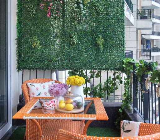 Desain gambar Balkon Piknik Modern