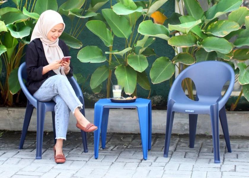 Buat Cafe-mu Lebih Gaya dengan Tuff Chair Olymplast