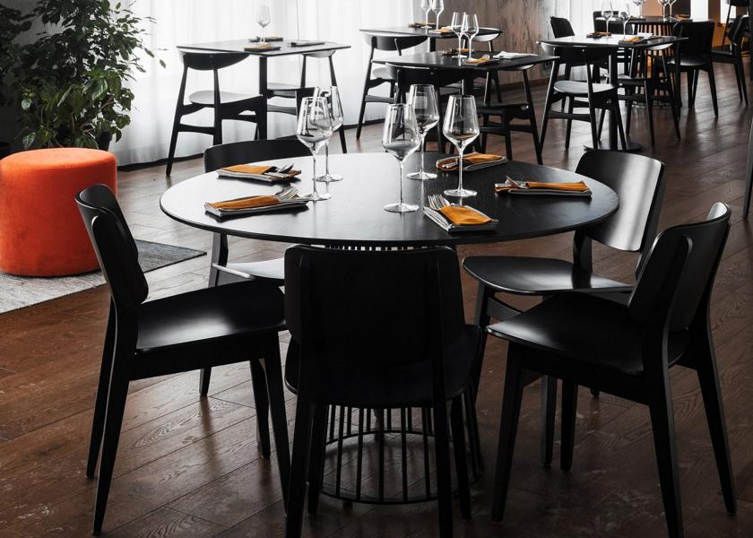 desain cafe minimalis dengan Furnitur Minimalis Fungsional
