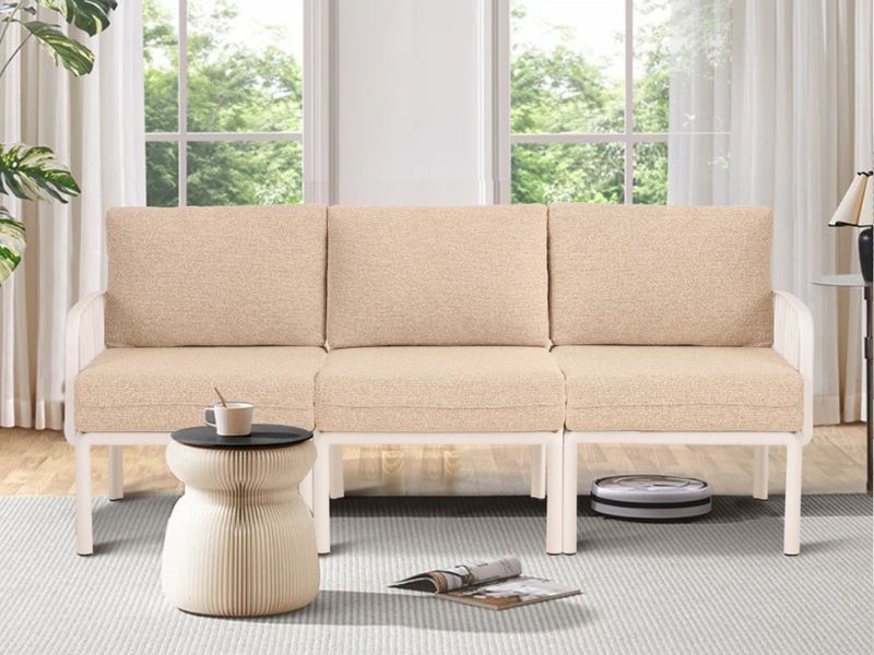 Sofa SoEazy untuk Teras yang Nyaman