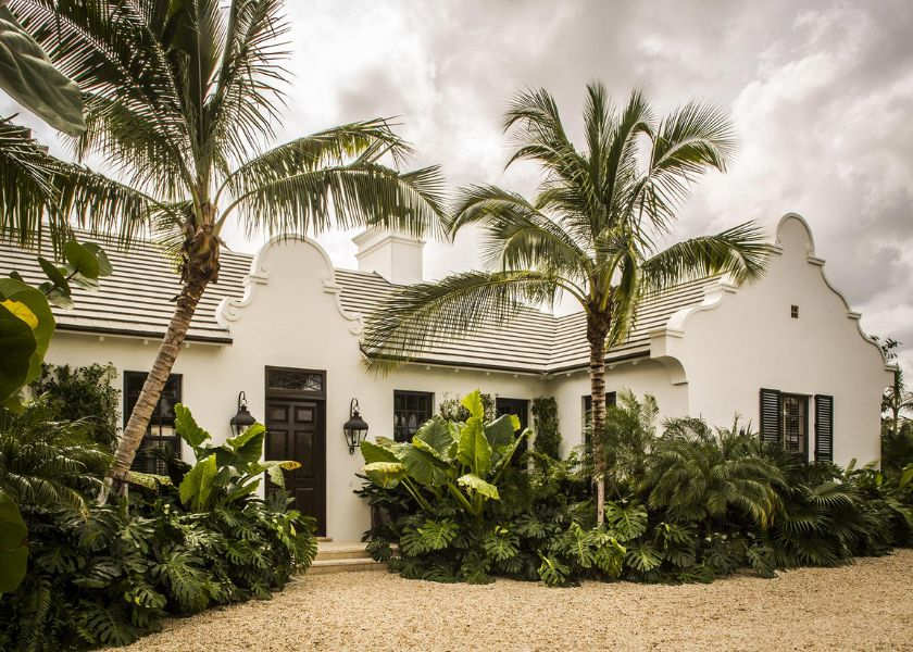 Rumah Klasik Sederhana Ala Kolonial Tropis