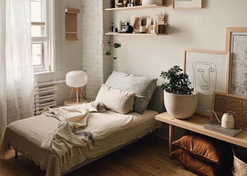 Kamar Tidur Minimalis 2x3 dengan Furnitur Ramping