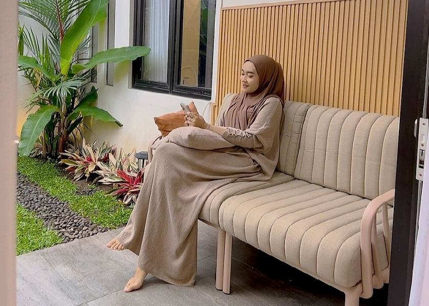 Sofa Plastik Olymplast SoEazy untuk Luar Ruangan
