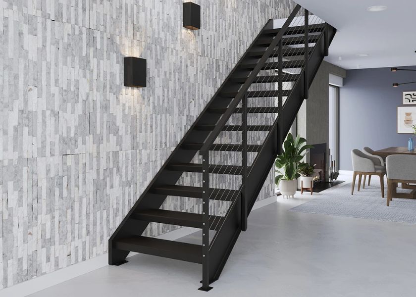 Tangga Besi Industrial di Rumah Minimalis