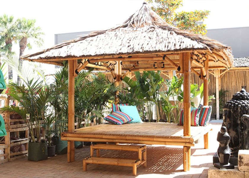 Atap Ijuk di Gazebo Depan Rumah