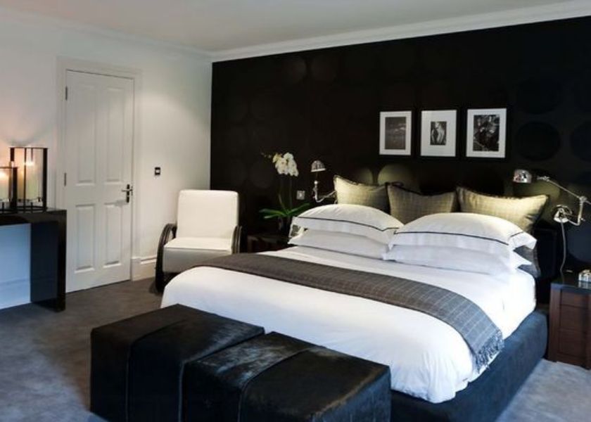 Kamar Laki-Laki Sederhana Monokrom