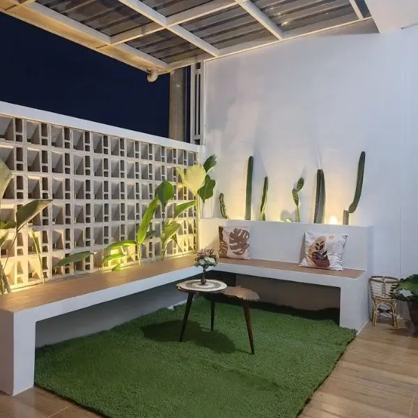 Teras Rumah Cantik dengan 3 Sampai 4 Elemen Dekorasi