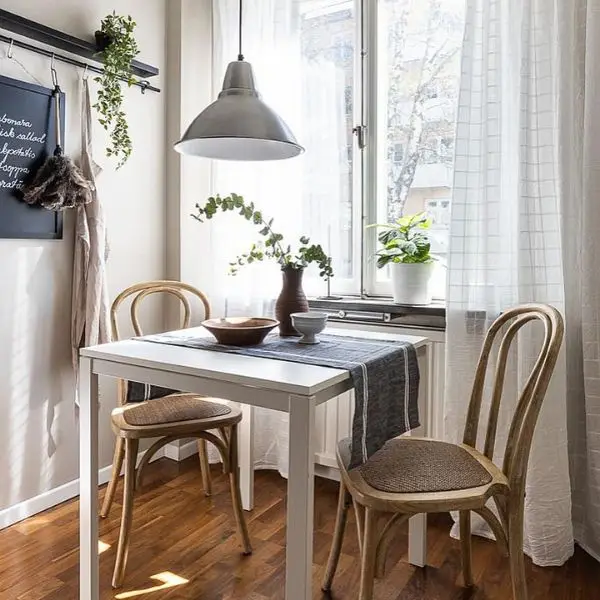 Desain Interior Rumah Minimalis di Ruang Makan Minimalis