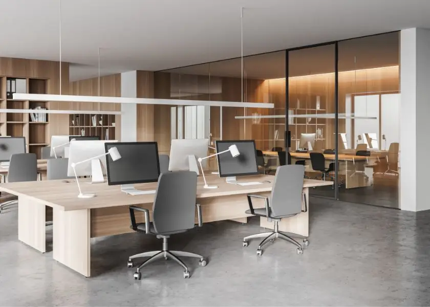 Gunakan Warna Netral dan Aksen Minimal di Desain Kantor Minimalis