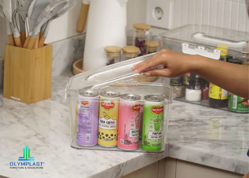 Gunakan Wadah Transparan untuk Menyimpan Makanan di Dapur Rapi