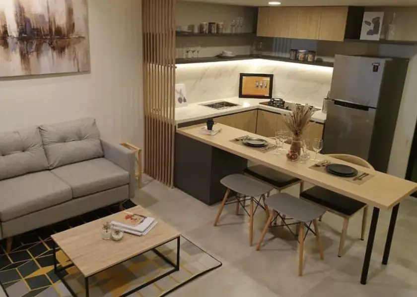 Gunakan Kursi yang Sesuai Kebutuhan di Desain Dapur Minibar