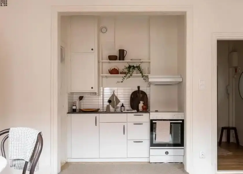 Hindari Kabinet Terlalu Dalam di Model Kitchen Set Minimalis