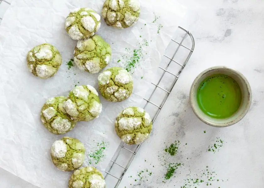 Kue Lebaran Cookies Matcha Crinkle