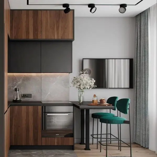 Dapur Meja Bar Dekat Pintu Belakang