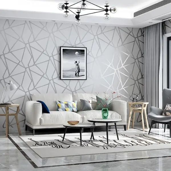 Wallpaper Abu Muda dengan Granit Motif Marmer di Ruang Tamu
