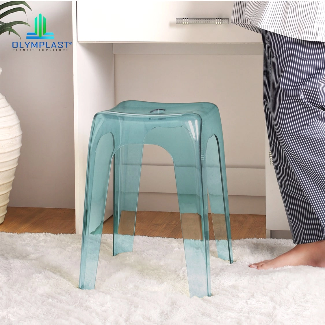 Crystal Stool - Kursi Plastik Stool Transparan - Kursi Bakso - Kursi Cafe - 4pcs